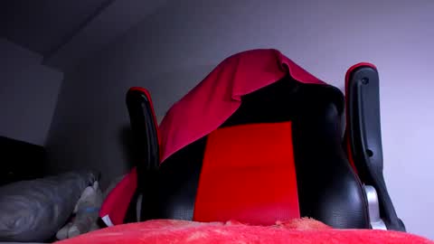 Snapshot of kerlysmith24 chatting on 12.27.24 Kerlysmith24 online show from 12.27.24