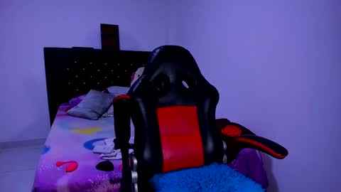 Snapshot of kerlysmith24 chatting on 01.29.25 Kerlysmith24 online show from 01.29.25