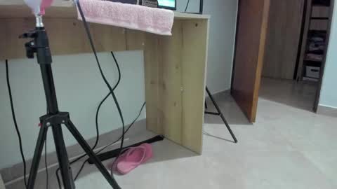 Snapshot of khaterine_hot_1 chatting on 12.05.24 Kathe Hot online show from 12.05.24
