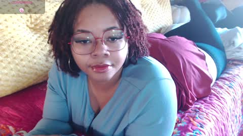 Snapshot of khayaparker chatting on 01.08.25 Khaya online show from 01.08.25