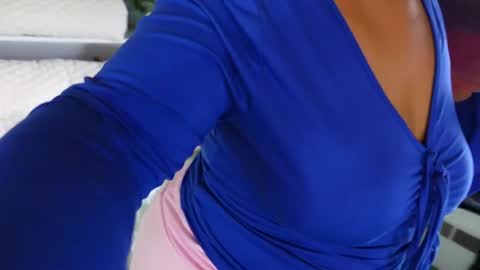 Snapshot of khayaparker chatting on 03.07.25 Khaya online show from 03.07.25