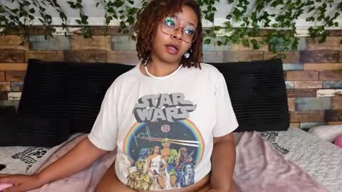 Snapshot of khayaparker chatting on 10.06.25 Khaya online show from 10.06.25