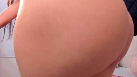 Snapshot of khloe_cutee chatting on 09.15.25 Khloe Cute online show from 09.15.25