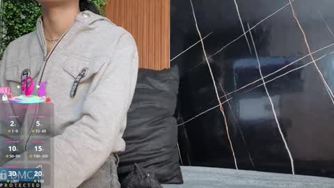 Kiara Zahiri online show from 11.07.25