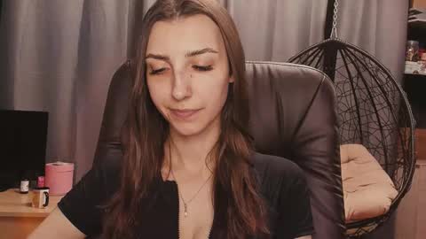 Mika and Miranda online show from 09.29.25