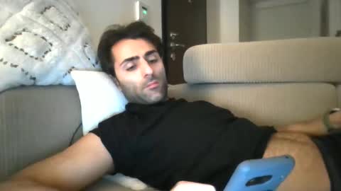 Snapshot of kikkus01 chatting on 02.20.25 kikkus01 online show from 02.20.25