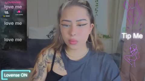 Kim online show from 11.05.25