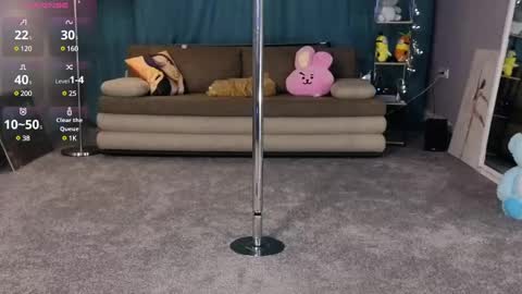 Snapshot of kim_possible_01 chatting on 12.11.24 Kim Possible online show from 12.11.24