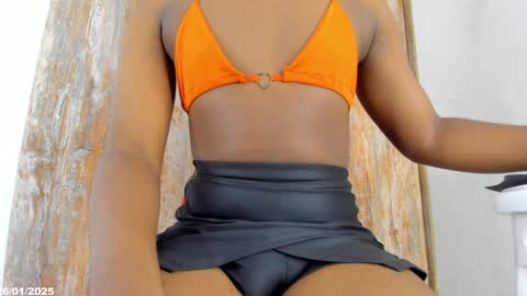 Snapshot of kimberly_house chatting on 01.27.25 Kimberly 3 online show from 01.27.25