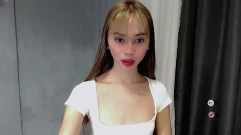 Snapshot of kimberly_tart chatting on 12.15.24 Kimberly online show from 12.15.24