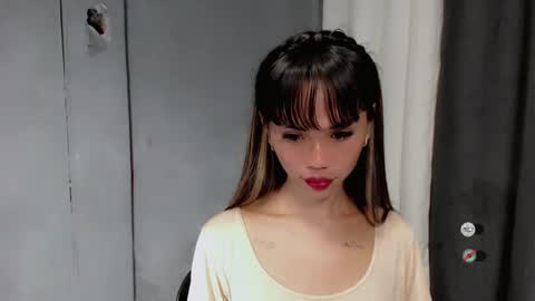 Snapshot of kimberly_tart chatting on 01.02.25 Kimberly online show from 01.02.25