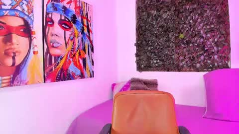 kimberly_thonson online show from 02.11.25