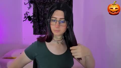 kimberly_thonson online show from 10.17.25