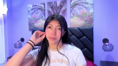 Kimberly Villalobos online show from 11.18.25