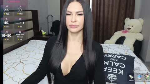 KIm online show from 12.22.24