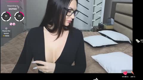 KIm online show from 01.20.25