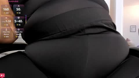 Karla online show from 11.26.25