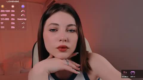 Snapshot of kimmie_shine chatting on 10.12.25 Your Kimmie follow me online show from 10.12.25