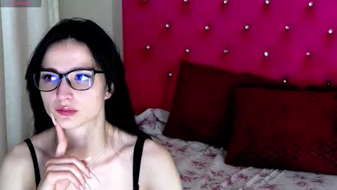 Kimmy online show from 10.14.25