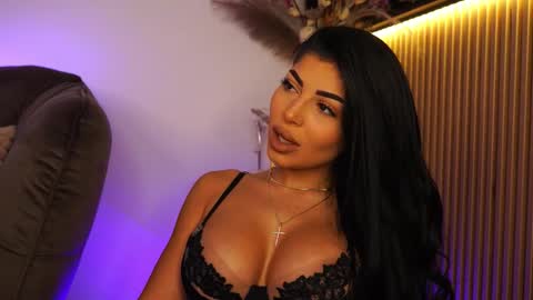 Snapshot of kimybroox chatting on 09.29.25 Andreea online show from 09.29.25