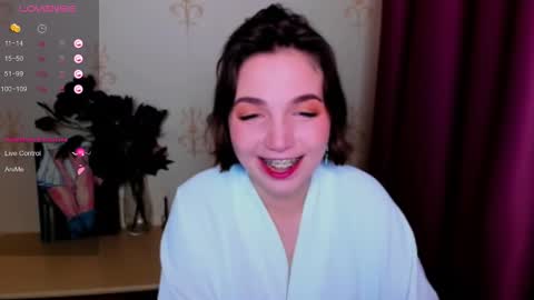 Hazel online show from 09.27.25