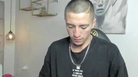 Snapshot of king_dante_ chatting on 12.31.24 King Dante online show from 12.31.24