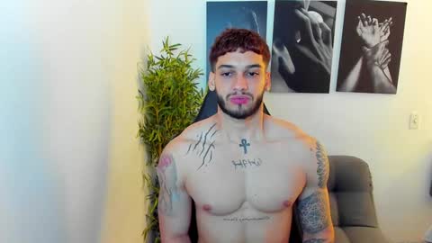 Snapshot of king_of_kings__ chatting on 01.15.25 king_of_kings__ online show from 01.15.25