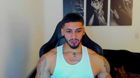 Snapshot of king_of_kings__ chatting on 10.25.25 king_of_kings__ online show from 10.25.25