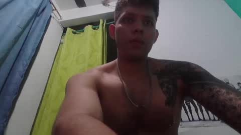 Snapshot of king_russo chatting on 10.19.25 king_russo online show from 10.19.25