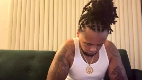 Snapshot of kingdabiggest chatting on 10.07.25 KingDaBiggest online show from 10.07.25