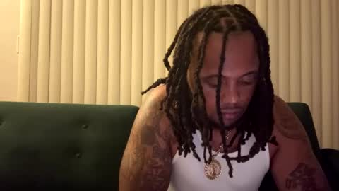 Snapshot of kingdabiggest chatting on 10.09.25 KingDaBiggest online show from 10.09.25