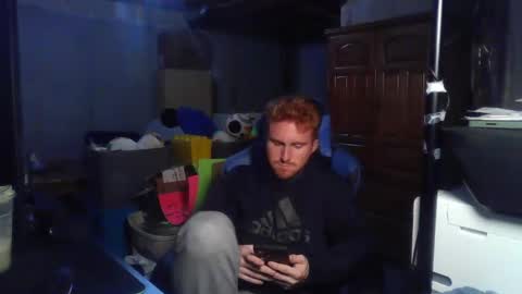 Snapshot of kingoffootfetish chatting on 10.01.25 Master  King Tommy online show from 10.01.25