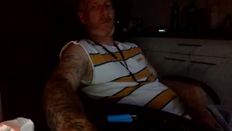 Snapshot of kingsize187 chatting on 09.21.25 kingsize online show from 09.21.25