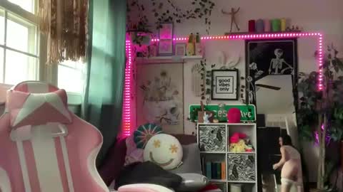 Snapshot of kinkilexixxx chatting on 02.27.25 Lexi Onlyfans  online show from 02.27.25