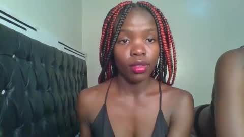 kinky_aria online show from 09.15.25