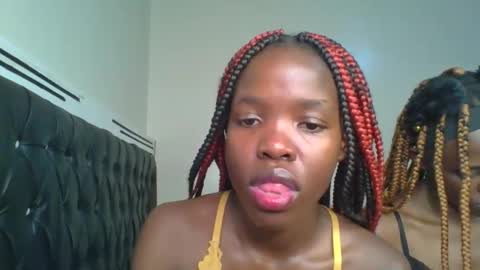 kinky_aria online show from 09.16.25