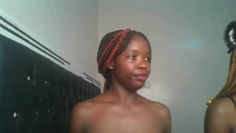 kinky_aria online show from 09.18.25