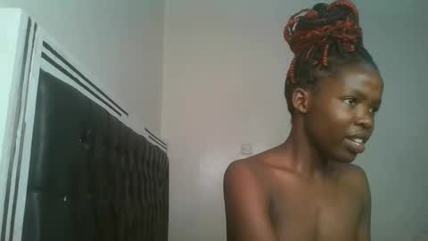 kinky_aria online show from 09.19.25