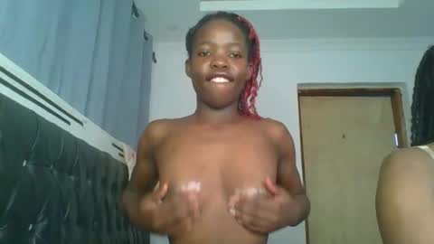 kinky_aria online show from 10.03.25