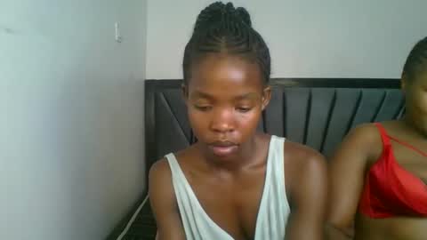 kinky_aria online show from 12.04.25