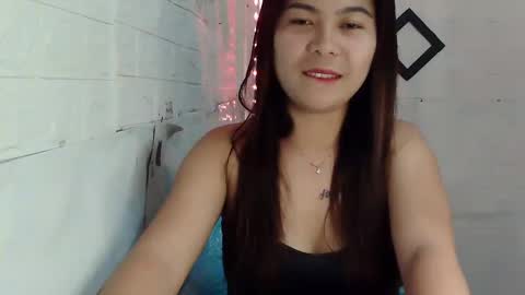 Snapshot of kinky_gurl69 chatting on 12.26.24 mary online show from 12.26.24