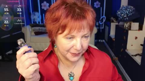 Kira Kennet online show from 11.18.25