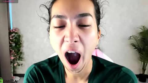 Aura online show from 09.26.25