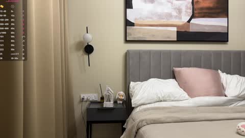 Kira online show from 01.17.25