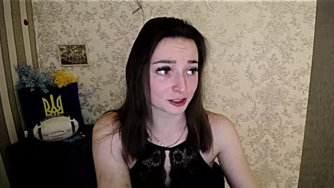 Snapshot of kiss_shy chatting on 01.13.25 Valeria online show from 01.13.25