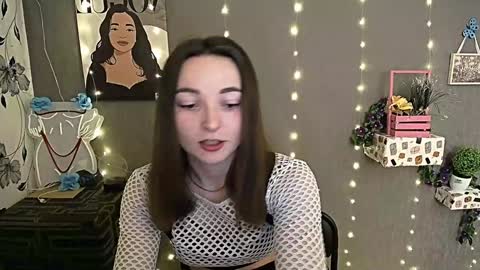 Snapshot of kiss_shy chatting on 01.30.25 Valeria online show from 01.30.25