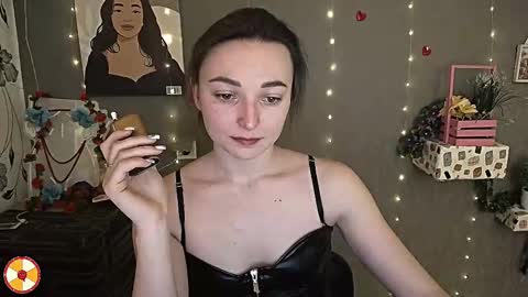 Snapshot of kiss_shy chatting on 02.24.25 Valeria online show from 02.24.25