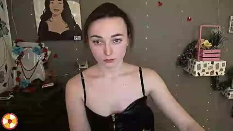 Snapshot of kiss_shy chatting on 02.24.25 Valeria online show from 02.24.25