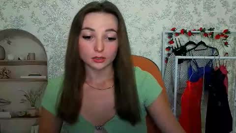 Snapshot of kiss_shy chatting on 10.02.25 Valeria online show from 10.02.25