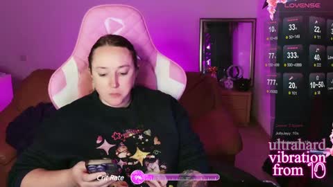Snapshot of kissica chatting on 01.02.25 kissica online show from 01.02.25
